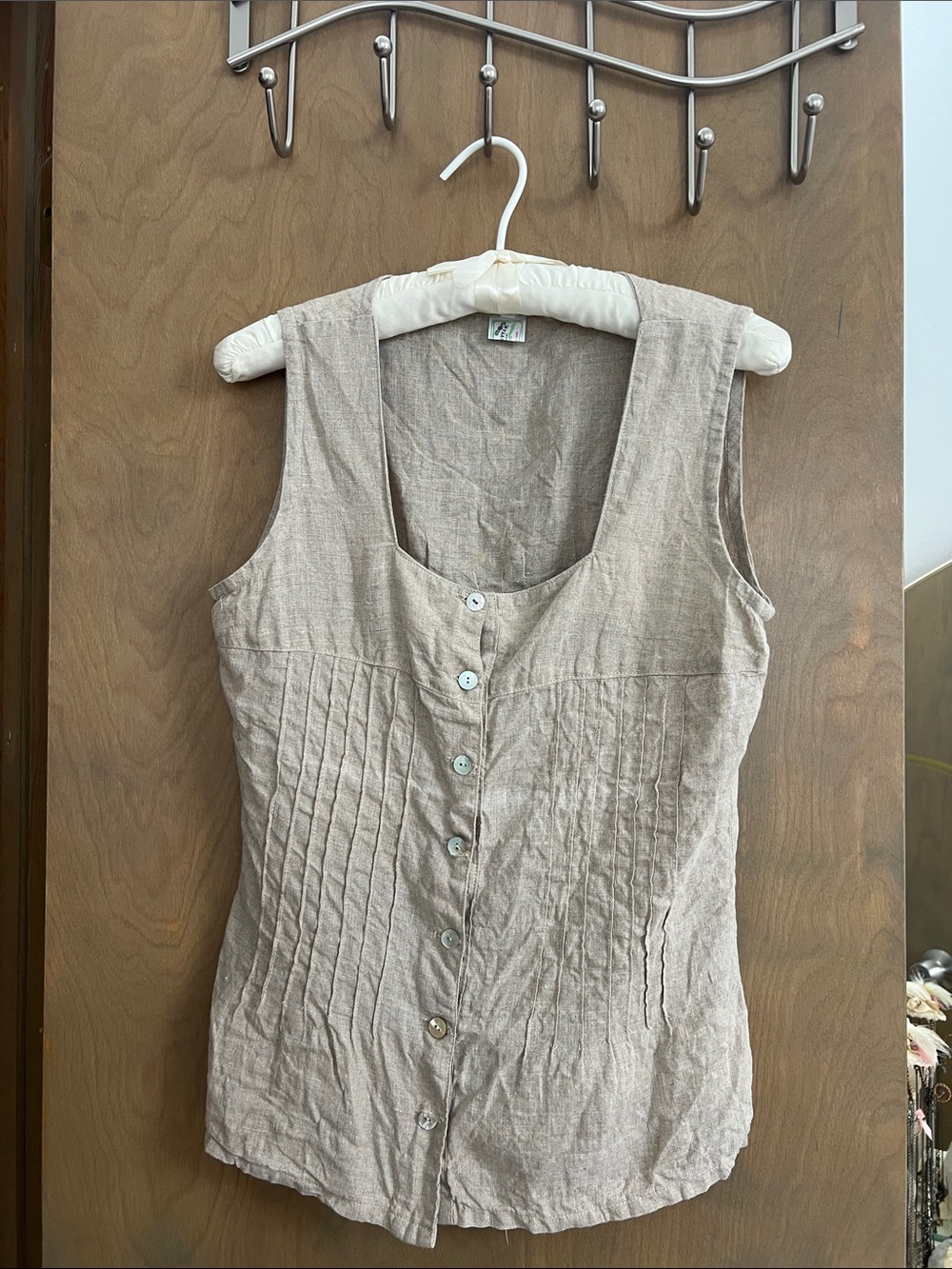 Italian Women’s Sleeveless Button-Front Linen Camisole - Natural Beige